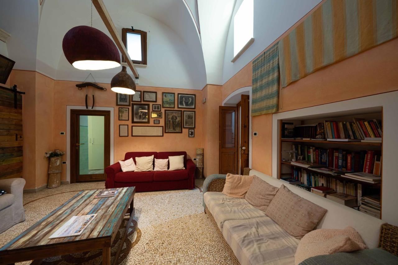 B&B Palazzo La Traja Gagliano del Capo Exterior foto